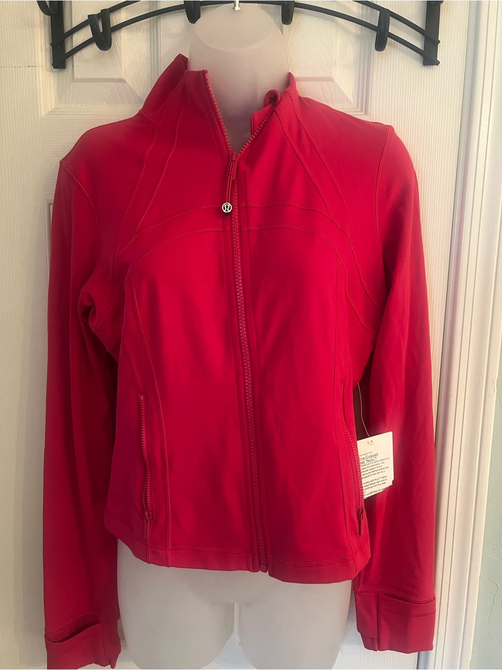 Lululemon Define pink jacket cropped NUlu size 10